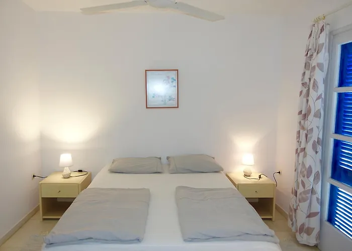 Tatil Evi H - Kamari Village *