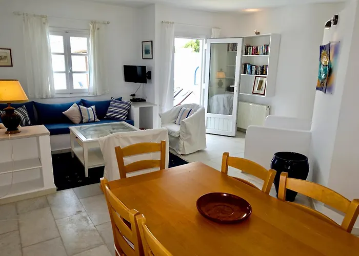 Tatil Evi H - Kamari Village *